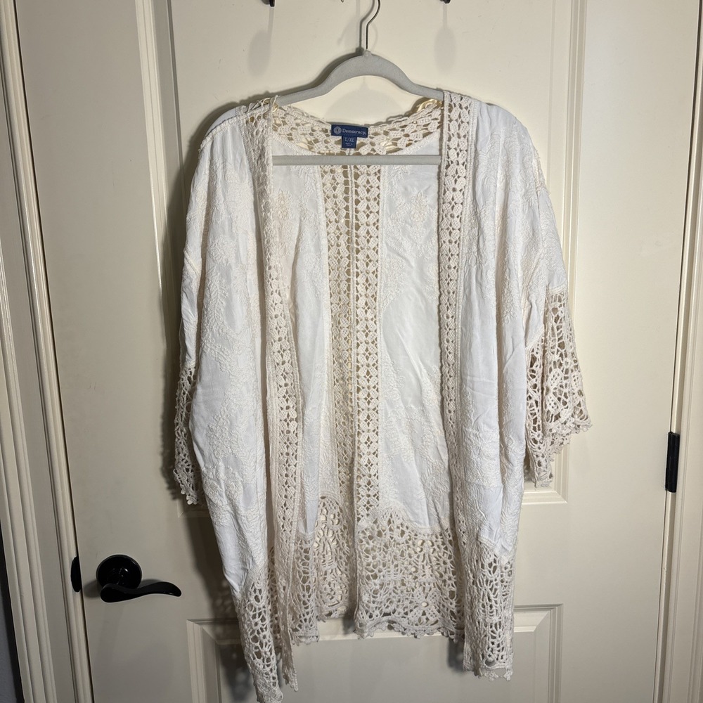 Democracy Women's Size L/XL Ivory Crochet Boho Cottagecore Kimono Top Festival